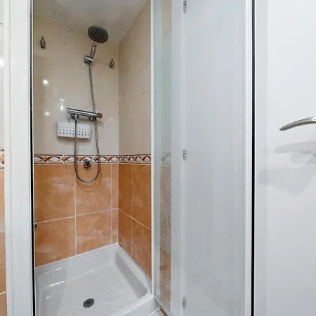 Hauzify I Turismar Apartment *